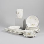 1349 1136 DINNERWARE